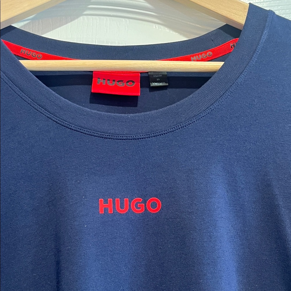 HUGO Dark Blue Short Sleeve Tee - Picture 2 of 4